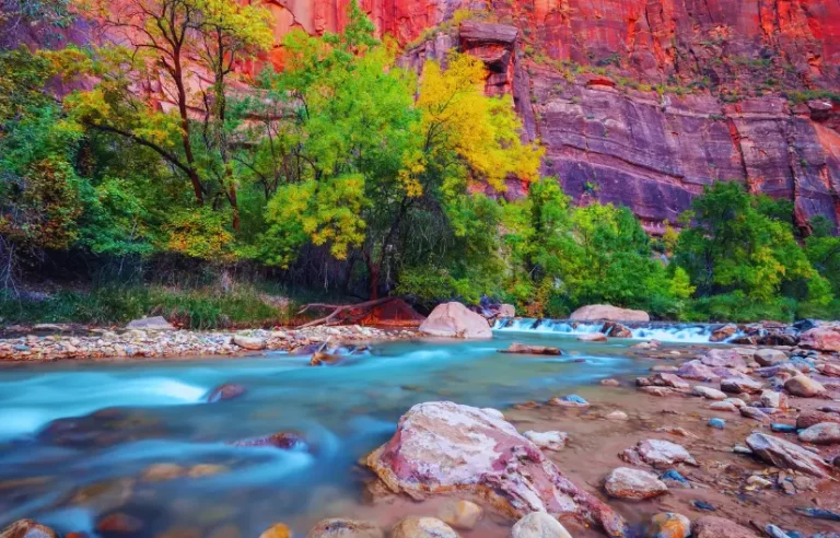 Best time to visit Zion National Park